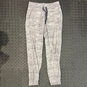 lululemon athletica textured Gray Track Pants 6